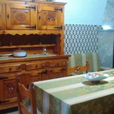 Apartament La Chiazzedda Casa Vacanza *