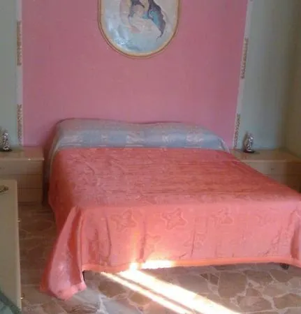 La Chiazzedda Casa Vacanza Apartament *